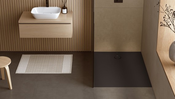Geberit Badezimmer mit bodenebener Dusche CleanFloor30 in der Farbe graphit Geberit Badezimmer mit bodenebener Dusche CleanFloor30 in der Farbe graphit