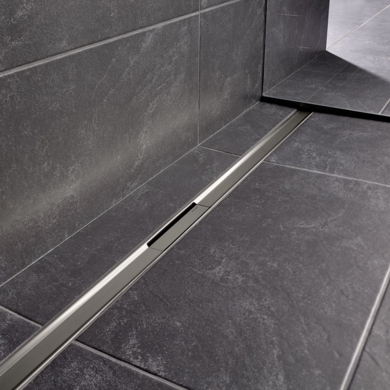 Ecoulements de douche de la gamme Geberit CleanLine