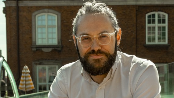 Carsten Wraae Jensen du cabinet Bjerg Arkitektur A/S (© Wilfred Gachau) Carsten Wraae Jensen du cabinet Bjerg Arkitektur A/S (© Wilfred Gachau)