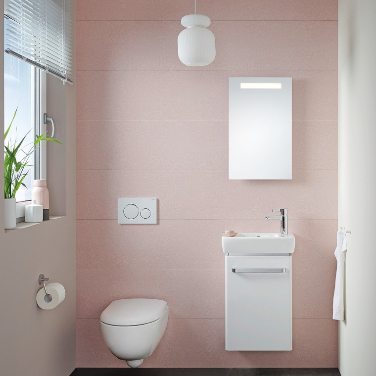 Petite salle de bains d’invités dotée d’un lave-mains et d’un WC suspendu Renova Compact Petite salle de bains d’invités dotée d’un lave-mains et d’un WC suspendu Renova Compact