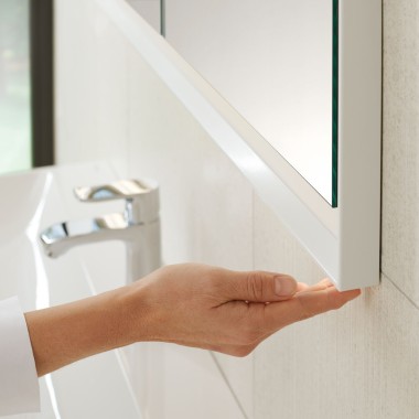 Armoire de toilette Geberit ONE avec ComfortLight