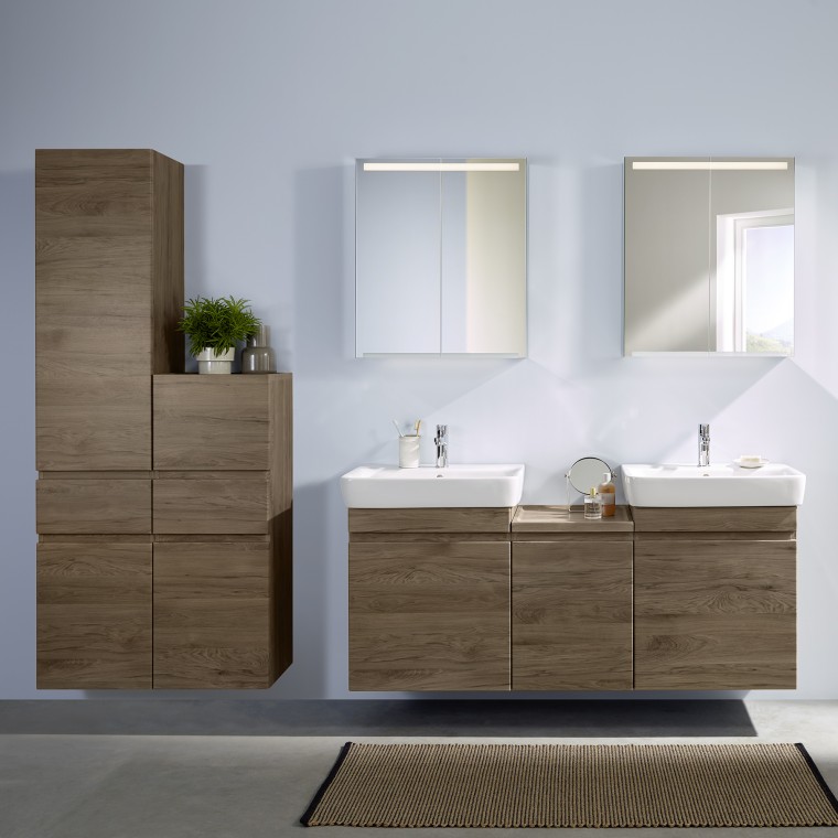 Meuble sous lavabo Geberit Renova Plan avec armoires latérales et armoire haute Meuble sous lavabo Geberit Renova Plan avec armoires latérales et armoire haute
