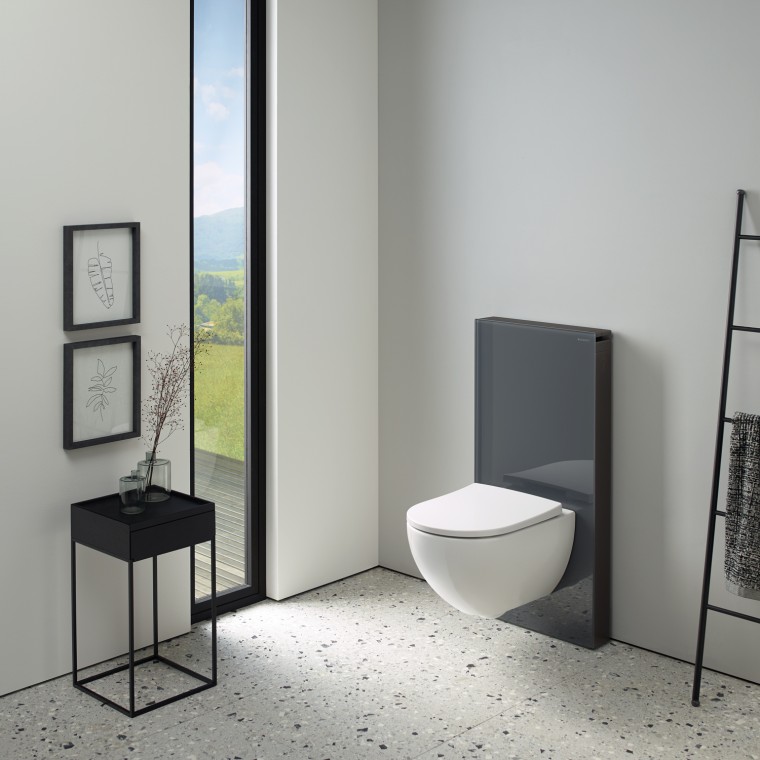 Modulo sanitario Geberit Monolith con un rivestimento frontale in vetro Modulo sanitario Geberit Monolith con un rivestimento frontale in vetro