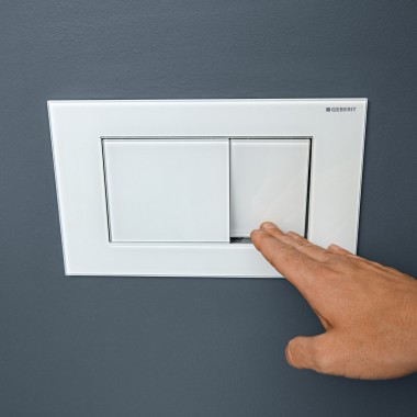 Plaque de déclenchement Sigma40 avec touches angulaires en blanc mat