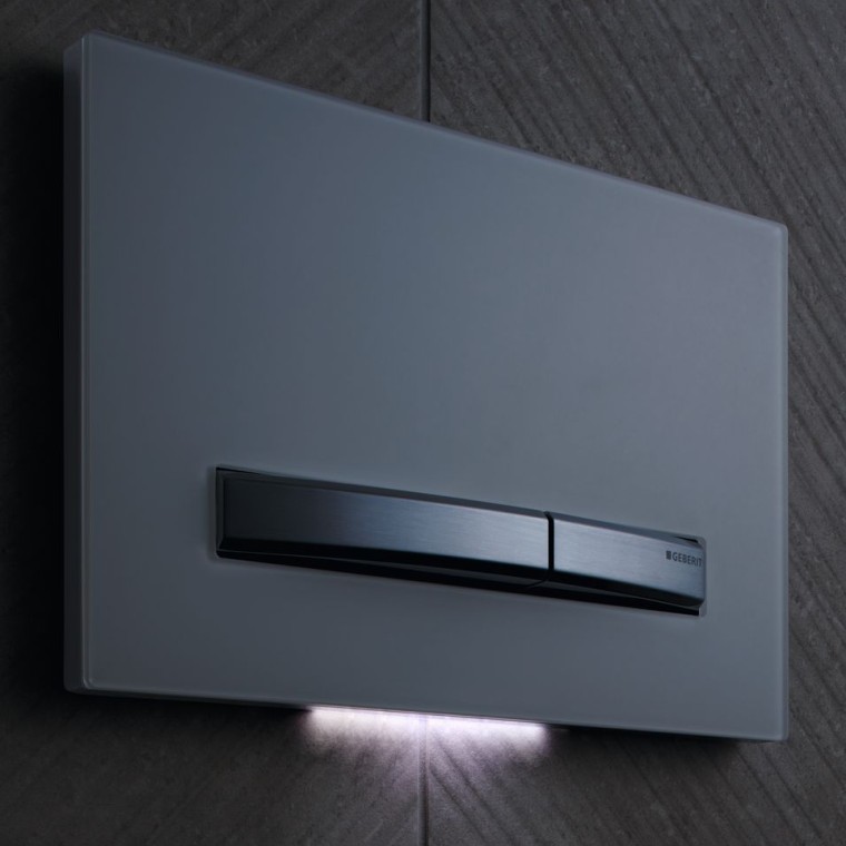 Placca di comando Geberit Sigma50 con modulo DuoFresh e luce di cortesia(© Geberit) Placca di comando Geberit Sigma50 con modulo DuoFresh e luce di cortesia(© Geberit)