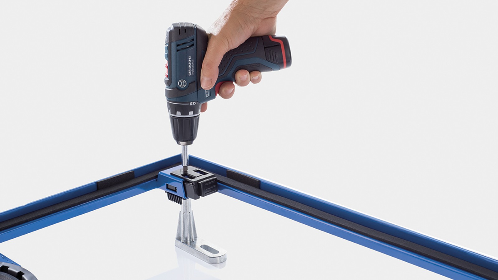 Superficie doccia con telaio di montaggio Superficie doccia con telaio di montaggio