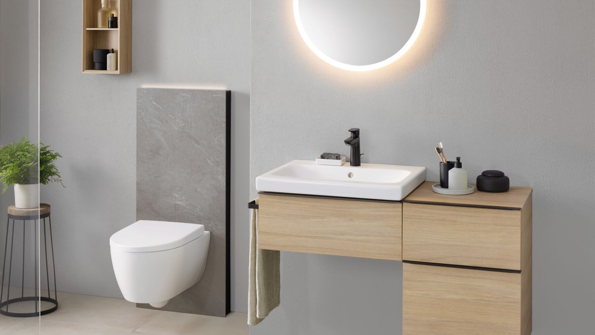 Geberit Monolith Plus con luce accesa (© Geberit)