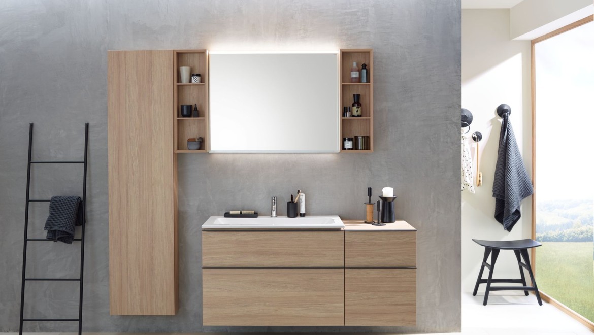 Serie da bagno iCon di Geberit in quercia