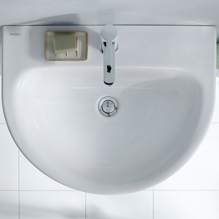 Lavabo Geberit Renova et meubles de salle de bains Lavabo Geberit Renova et meubles de salle de bains