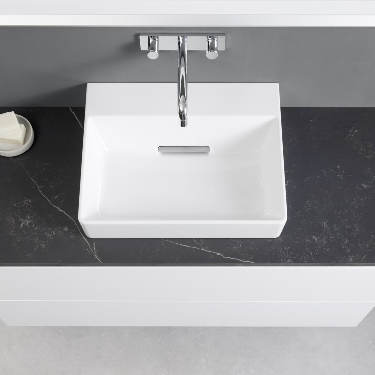 Lavabo e un mobile sottolavabo di Geberit ONE Lavabo e un mobile sottolavabo di Geberit ONE