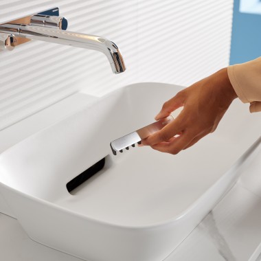 Geberit ONE Aufsatzwaschtisch mit Kammeinsatz Geberit ONE Aufsatzwaschtisch mit Kammeinsatz