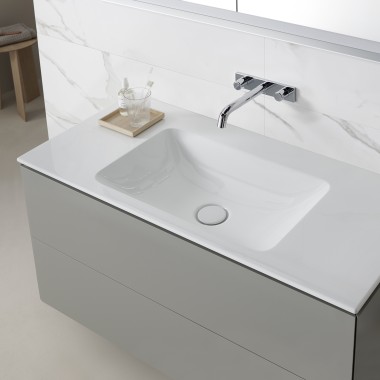 Lavabo pour meuble Geberit avec un généreux espace de rangement