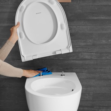 WC Acanto con QuickRelease (© Geberit)