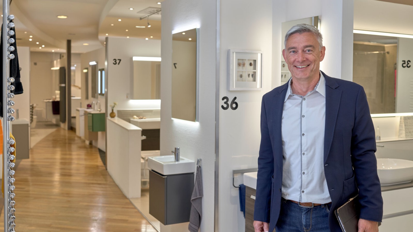 Geberit AquaClean Verkaufsberater Geberit AquaClean Verkaufsberater