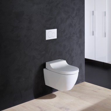 WCdoccetta Geberit AquaClean Tuma con copertura in bianco WCdoccetta Geberit AquaClean Tuma con copertura in bianco