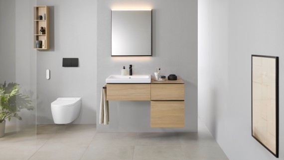 Badezimmer mit Geberit AquaClean Sela