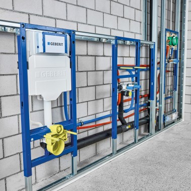 Paroi Duofix avec élément pour WC suspendu, élément pour lavabo et élément pour douche Paroi Duofix avec élément pour WC suspendu, élément pour lavabo et élément pour douche