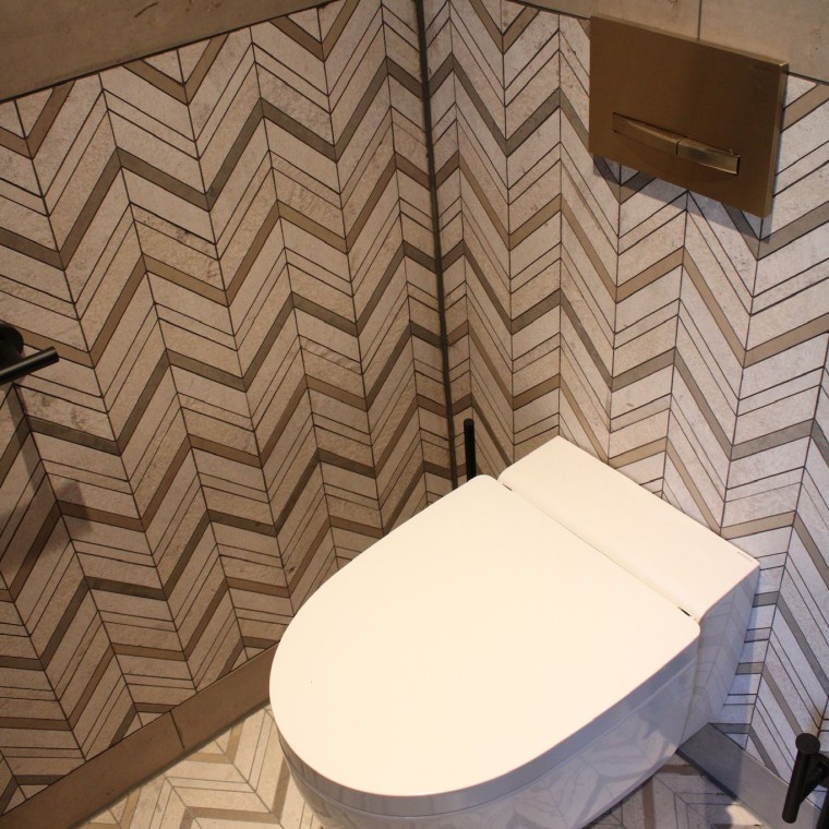 La plaque de déclenchement Sigma50 brille par son élégance intemporelle (© Geberit)