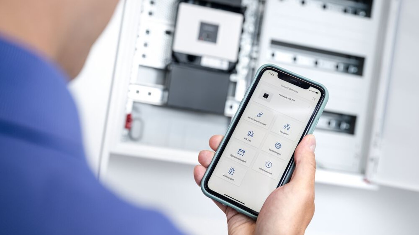 Pilotage de tous les rinçages hygiéniques avec l’application Geberit Control sur la Geberit Gateway