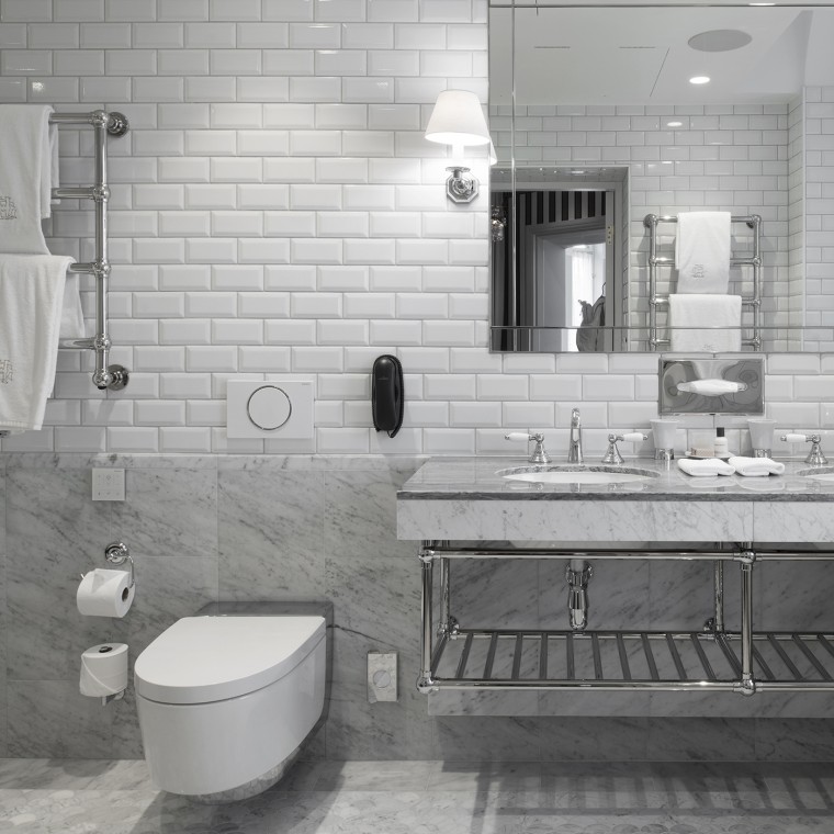 Bagno con il WCdoccetta Geberit AquaClean Mera (© Andy Liffner) Bagno con il WCdoccetta Geberit AquaClean Mera (© Andy Liffner)
