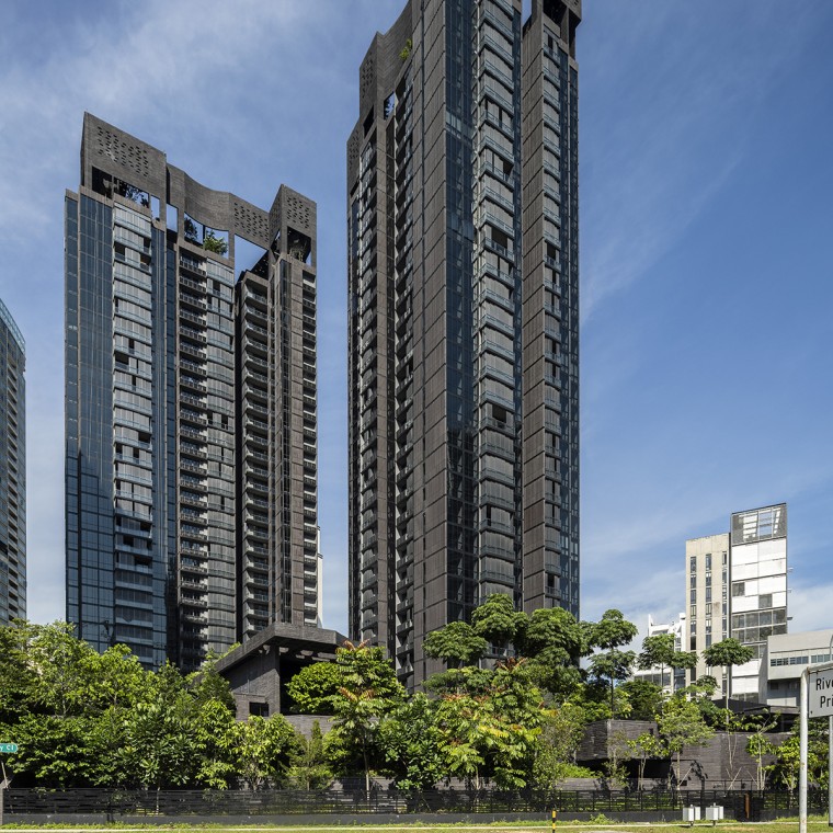 Les gratte-ciel du Martin Modern Areal combinent les deux ressources précieuses de la métropole densément peuplée de Singapour : l'espace et la nature (© Darren Soh) Les gratte-ciel du Martin Modern Areal combinent les deux ressources précieuses de la métropole densément peuplée de Singapour : l'espace et la nature (© Darren Soh)