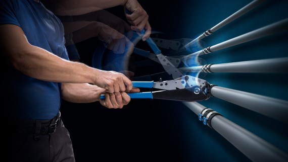 Geberit FlowFit: kein Wechseln der Werkzeuge mehr Geberit FlowFit: kein Wechseln der Werkzeuge mehr