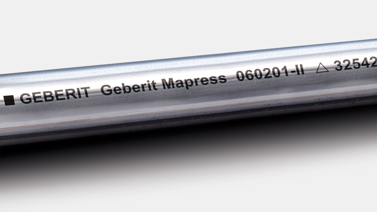 Le marquage noir identifie le tube Geberit Mapress acier inoxydable CrNiMo Le marquage noir identifie le tube Geberit Mapress acier inoxydable CrNiMo