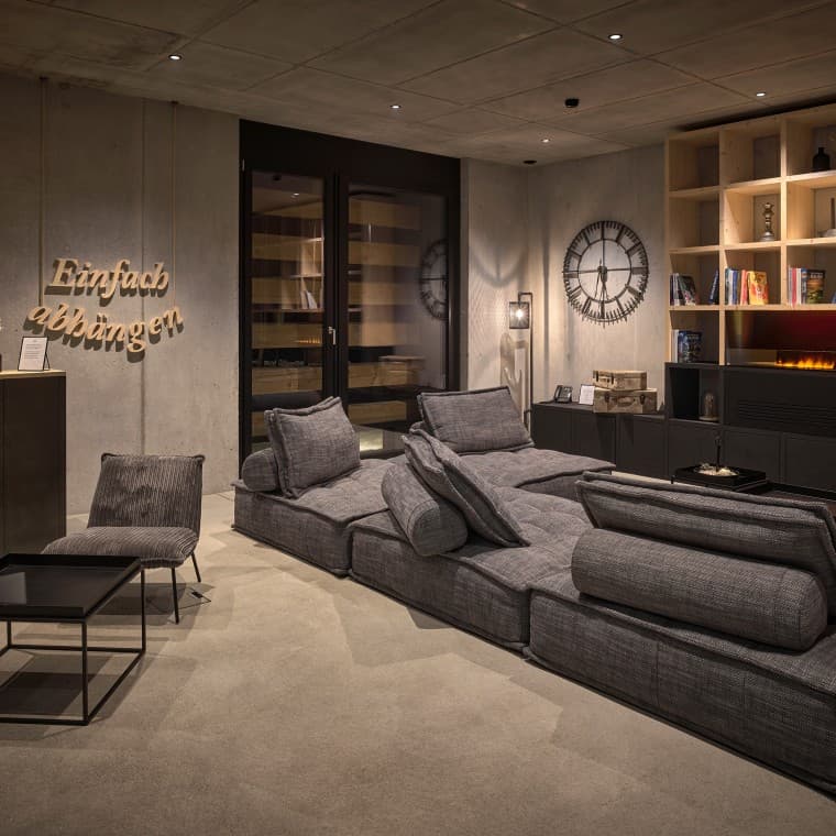 Nell'accogliente hall dell'hotel il motto è «rilassatevi semplicemente». (© Geberit) Nell'accogliente hall dell'hotel il motto è «rilassatevi semplicemente». (© Geberit)