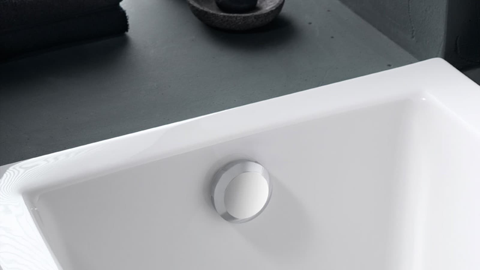 Sifone per vasca da bagno Geberit con azionamento a rotazione Sifone per vasca da bagno Geberit con azionamento a rotazione