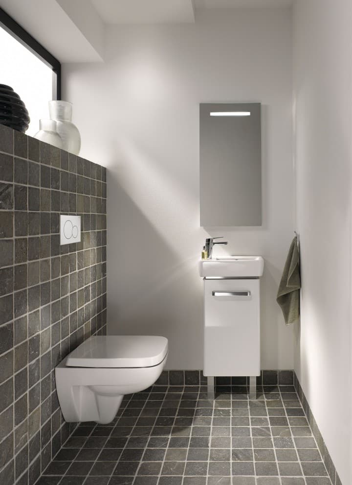 Toilettes d’invités avec lavabo, meuble et WC Geberit Renova Toilettes d’invités avec lavabo, meuble et WC Geberit Renova