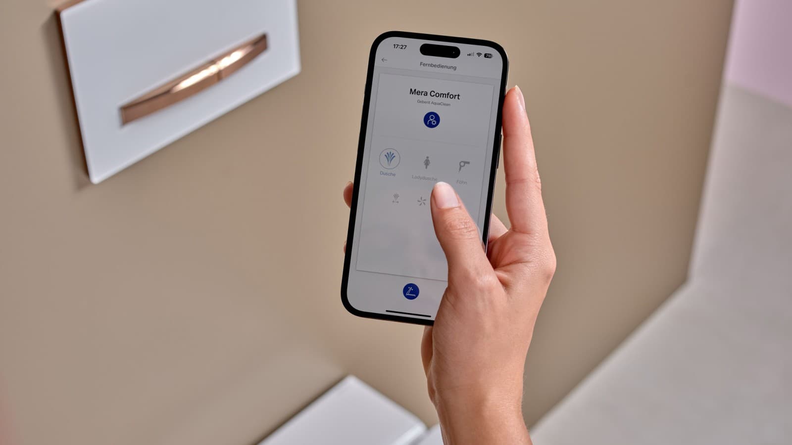 Il WCdoccetta Geberit Mera Comfort è controllato tramite l’app Geberit Home Il WCdoccetta Geberit Mera Comfort è controllato tramite l’app Geberit Home