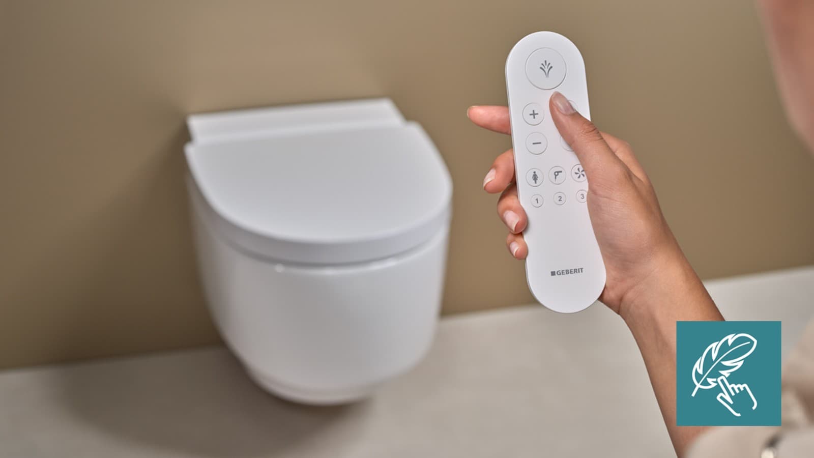 Geberit AquaClean Mera con comando d'uso a distanza Geberit AquaClean Mera con comando d'uso a distanza