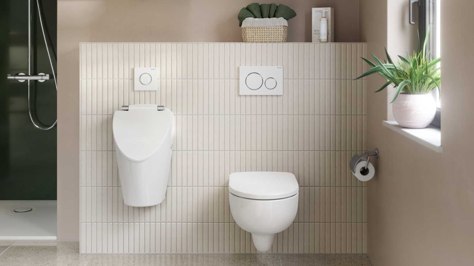 Orinatoi di Geberit in un bagno Orinatoi di Geberit in un bagno