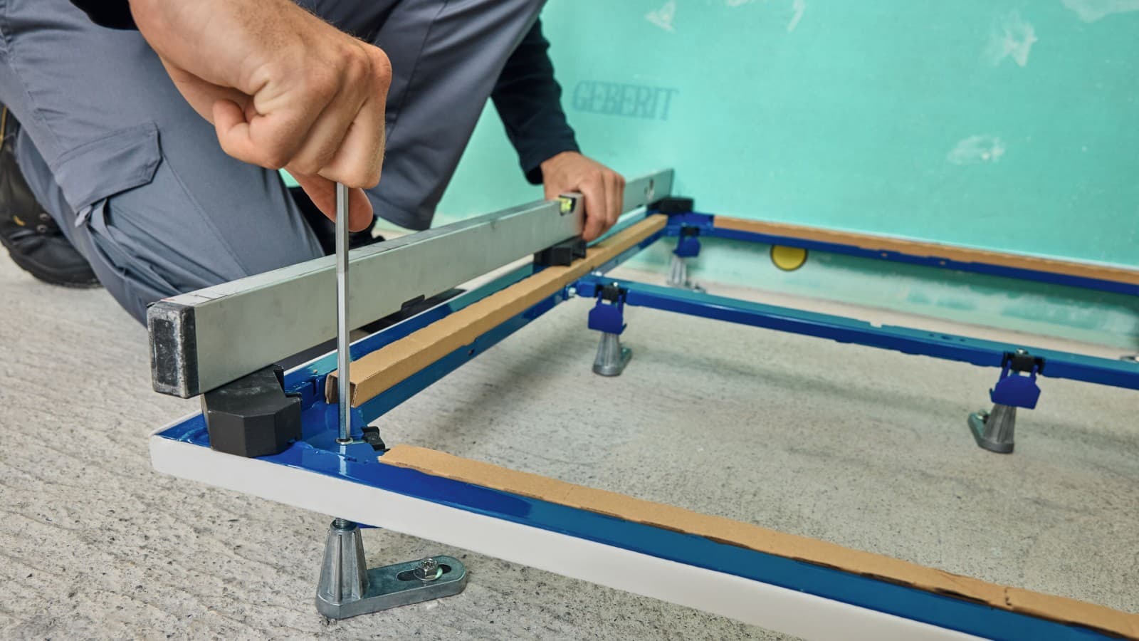 Réglage en hauteur par le haut Réglage en hauteur par le haut