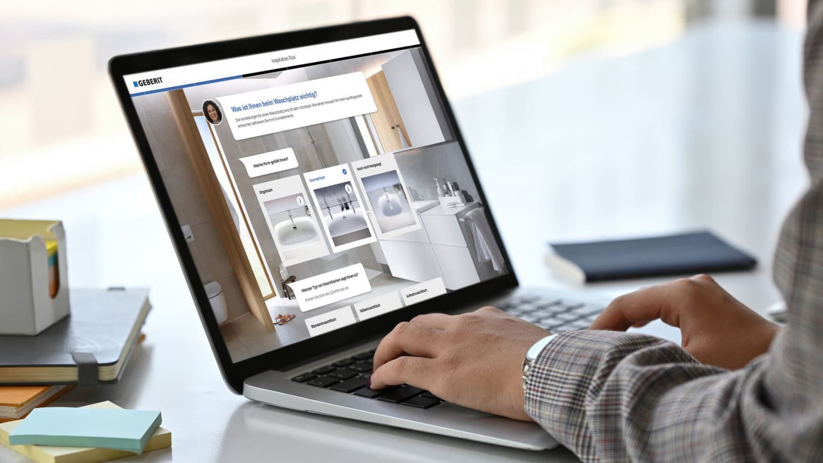 Ordinateur portable avec capture d’écran de l’outil d’inspiration Geberit Ordinateur portable avec capture d’écran de l’outil d’inspiration Geberit