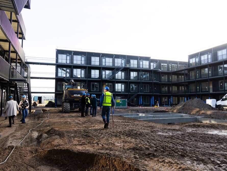 Qu’ils comptent 2, 8 ou 18 étages, les bâtiments et modules de Moos sont durablement réutilisables. (© Fotostudio Gerard-Jan Vlekke/Fotovak BV) Qu’ils comptent 2, 8 ou 18 étages, les bâtiments et modules de Moos sont durablement réutilisables. (© Fotostudio Gerard-Jan Vlekke/Fotovak BV)
