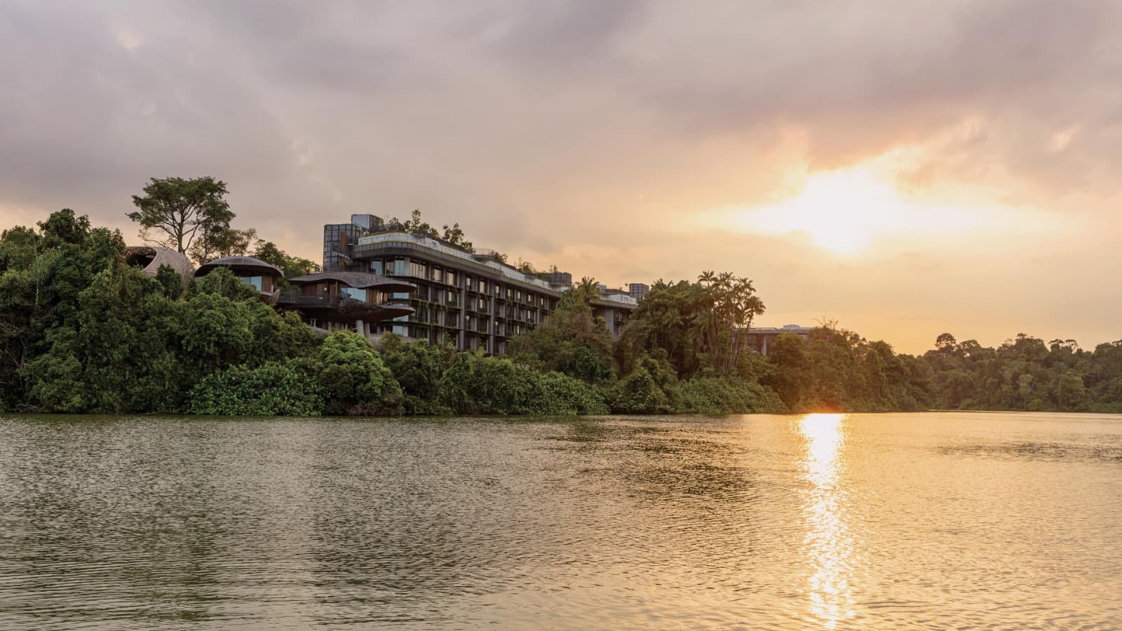 Le complexe comprend également un bâtiment de cinq étages. (© Banyan Tree) Le complexe comprend également un bâtiment de cinq étages. (© Banyan Tree)