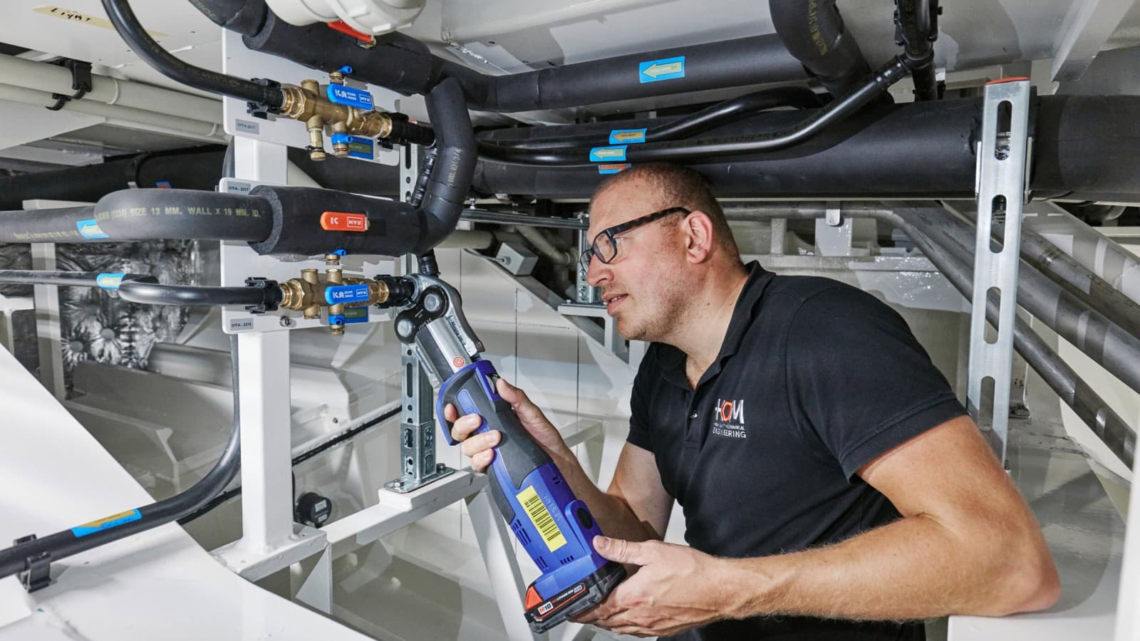 Die kalte Presstechnik ermöglicht sichere Rohrverbindungen ohne offene Flamme und ohne Brandrisiko